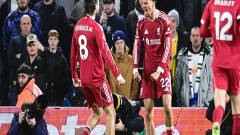 湖人新援东契奇首秀战爵士，与詹皇并肩闪耀登场